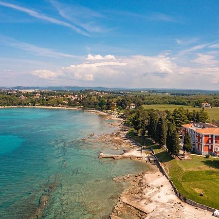 Villa Valdepian Apartments Savudrija Bagian luar foto