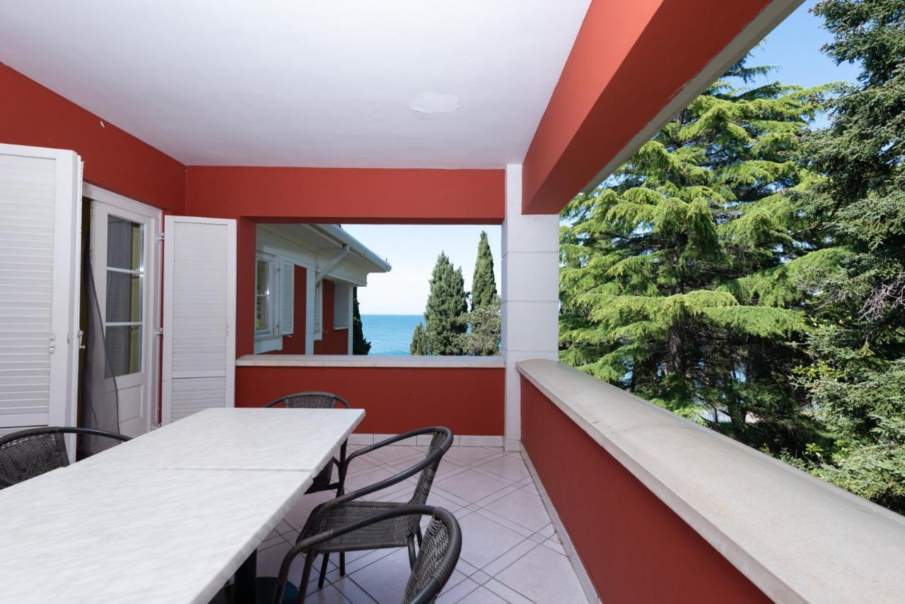 Villa Valdepian Apartments Savudrija Bagian luar foto