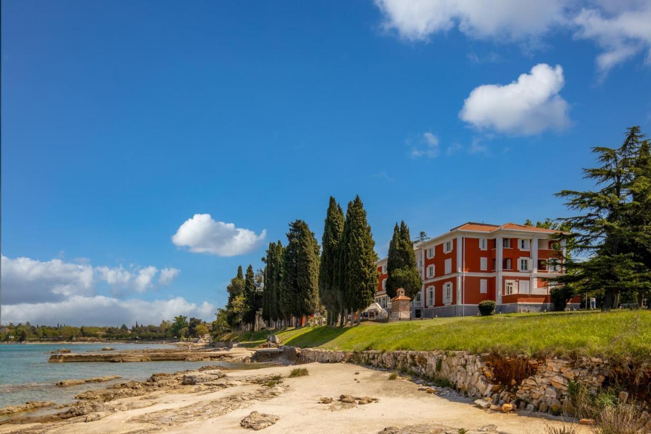 Villa Valdepian Apartments Savudrija Bagian luar foto