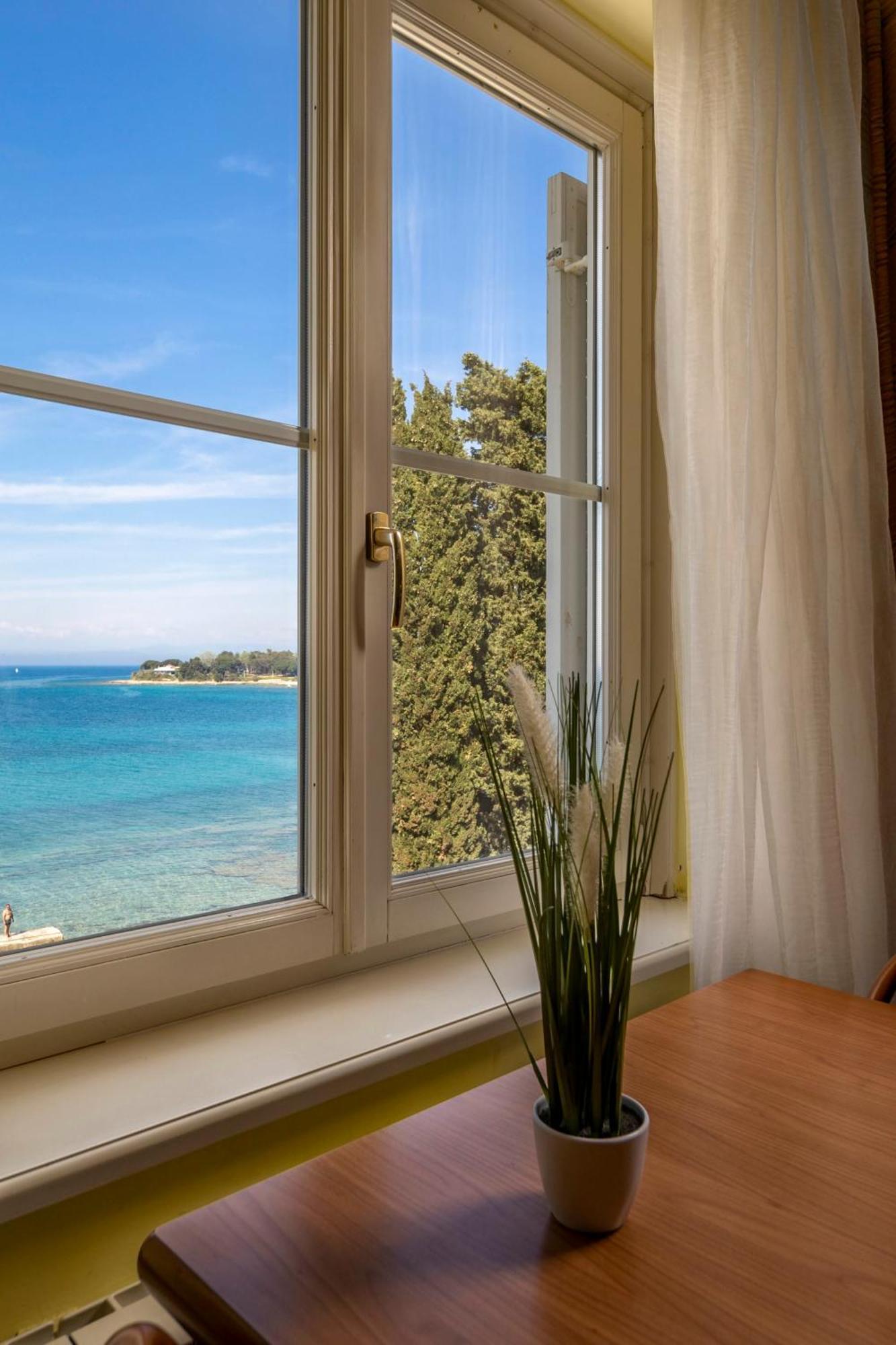 Villa Valdepian Apartments Savudrija Bagian luar foto