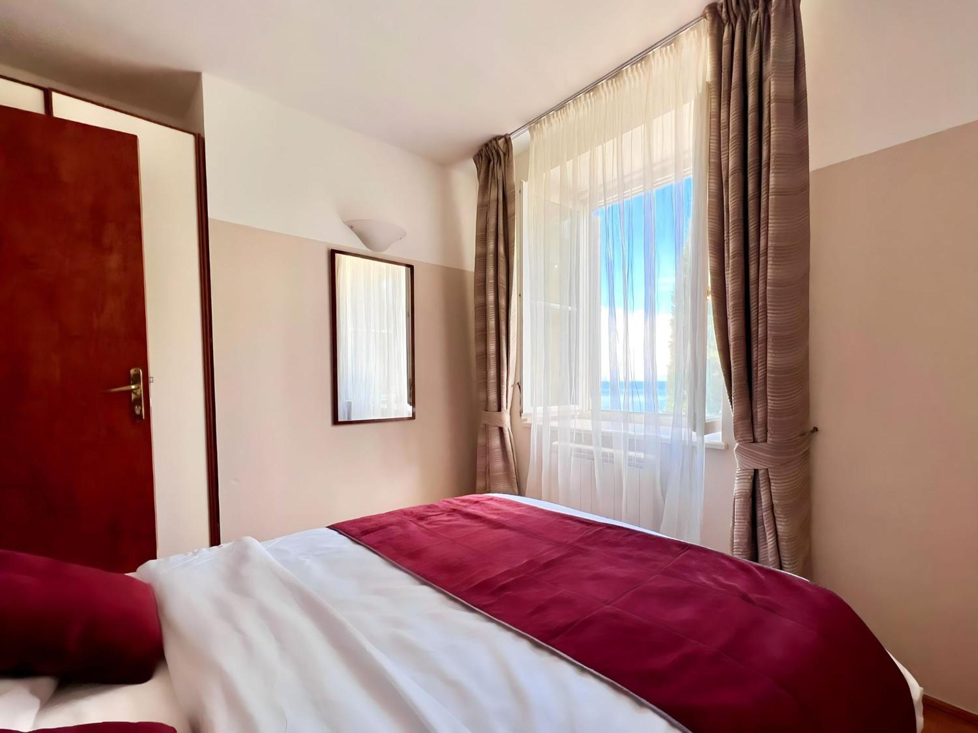 Villa Valdepian Apartments Savudrija Bagian luar foto